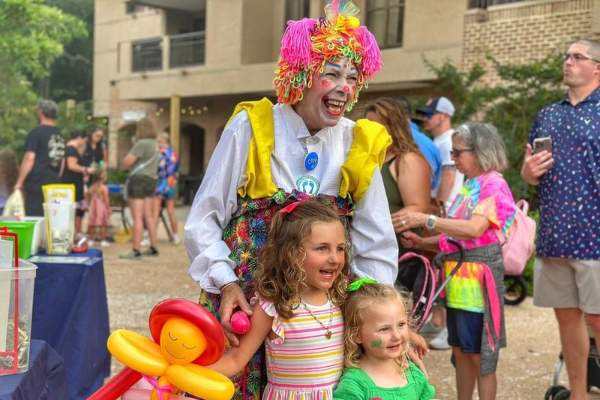 Cappy the Clown at HarbourFest