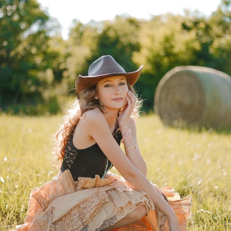 Live Music at Top Dawg Tavern