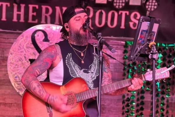 Live Music from Shane Clark