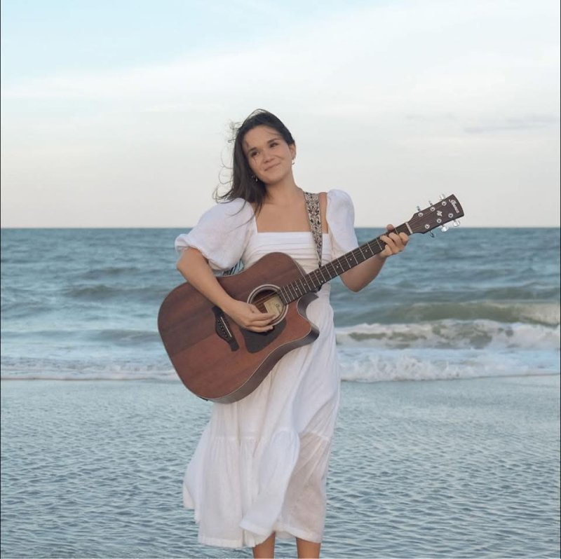 Live Music on the patio at TDT!