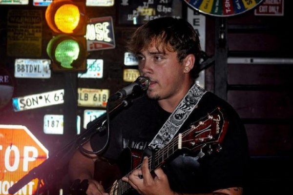 Live Music on the patio at TDT!