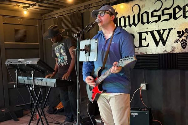 Live Music on the patio at TDT!